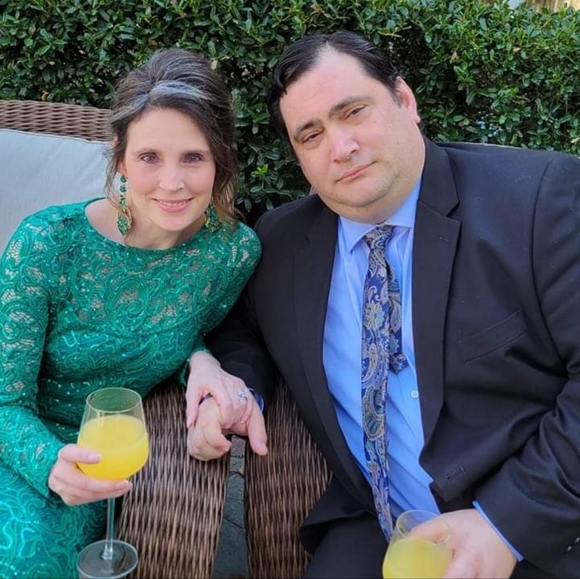 ๐  Meet your Posher: Valerie ๐ - Picture 3 of 16